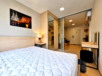 คอนโดให้เช่า : ปล่อยเช่า Plum Condo Rangsit Alive 2 ห้องรีโนเวทใหม่ วิวสระ ใกล้ ม.กรุงเทพ | เริ่ม 9,000/เดือน