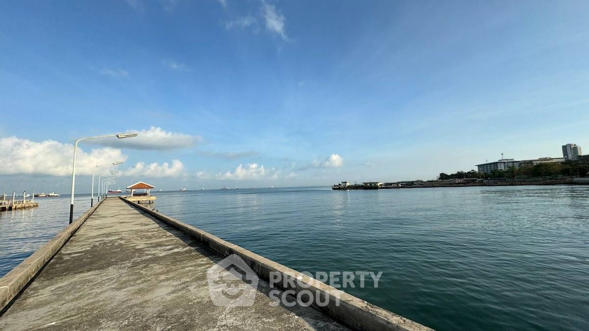 รูป คอนโด 2 ห้องนอน ขนาด 110 ตร.ม. ขายที่ Rama Harbour View Condominium ศรีราชา (ID 3340238) - รูปที่ 35/35
