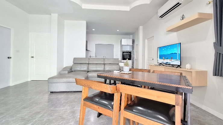 รูป ✅️ขายบ้านโซนสันกำแพง พร้อมเฟอร์นิเจอร์และเครื่องใช้ไฟฟ้า ขนาด 50 ตร.ว 3 นอน 2 น้ำ เงียบสงบ ไม่วุ่นวาย ราคา 2 ล้านบาท
- รูปที่ 4/18
