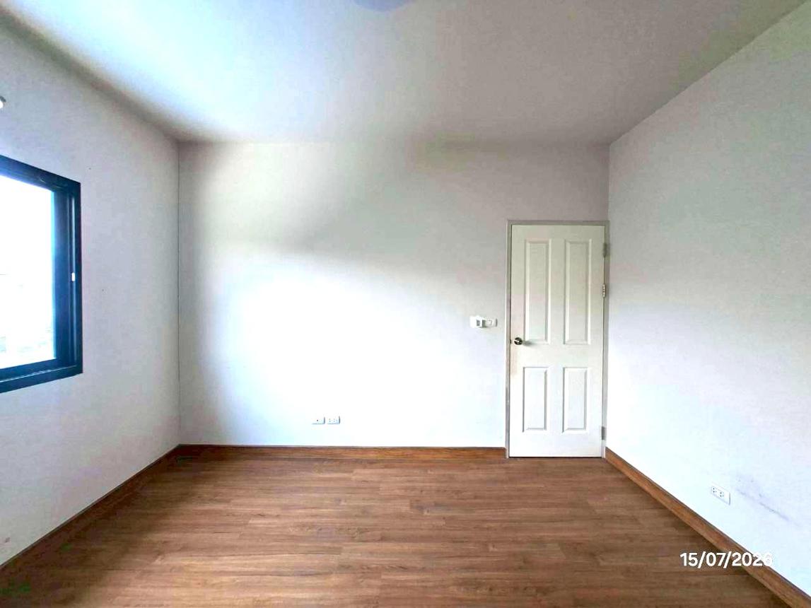 picture TOWN HOUSE 22.7 Sq.w. Lat Lum Kaeo Pathumthani for 1.7M - 33/43