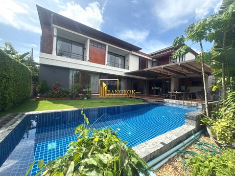 Stylish 5 Bedroom House with Private Pool in Phra Khanong - BR28382SH