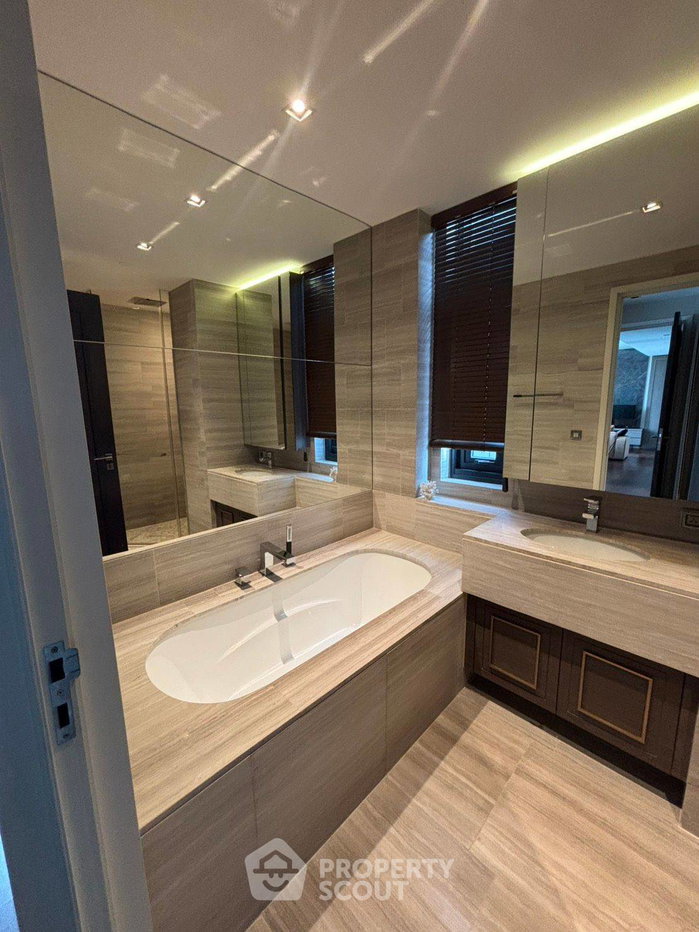 picture 100m To BTS Phrom Phong: 2-BR The Diplomat 39, 20th Floor (ID 3337079) - 16/21