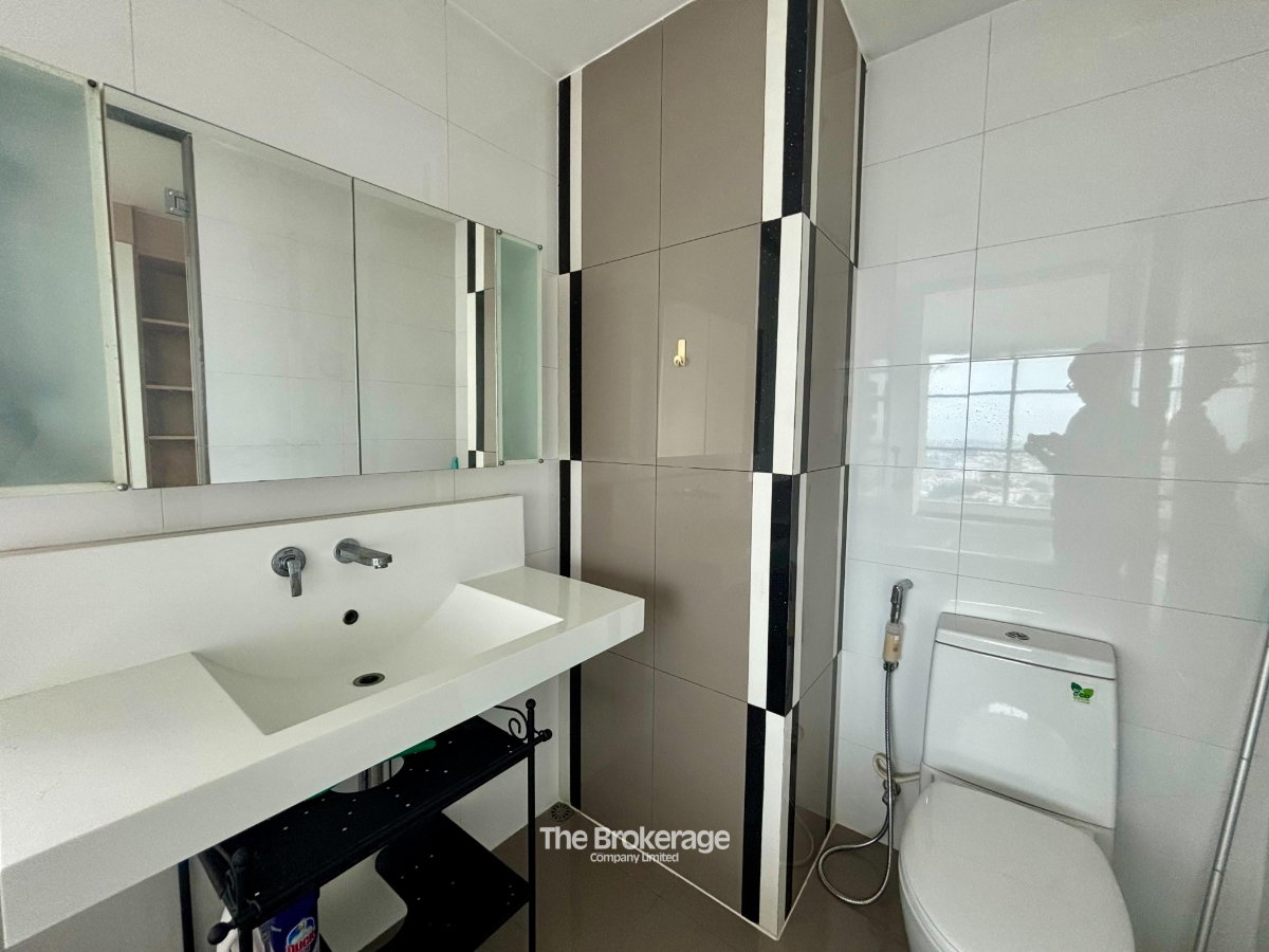 รูป ขายด่วน! คอนโด ริธึ่ม รัชดา (Rhythm Ratchada) 2 ห้องนอน 2 ห้องน้ำ 73 ตร.ม. 7.59 ล้านบาท ติดต่อไลน์: @thebrokerage - รูปที่ 19/20