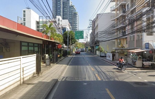 ขายบ้านเดี่ยว 3 ชั้น สไตล์โมเดิร์น อินทามระ ใกล้ MRT สุทธิสาร