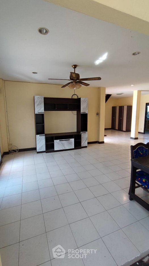 รูป บ้าน 4-ห้องนอน ใน โคกแฝด (ID 1466983) - รูปที่ 3/22