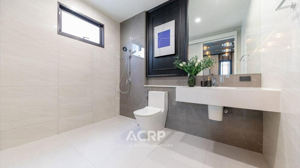 รูป FOR SALE | BELGRAVIA EXCLUSIVE RATCHAPHRUEK – RAMA 5 Luxury Family Home - รูปที่ 12/16