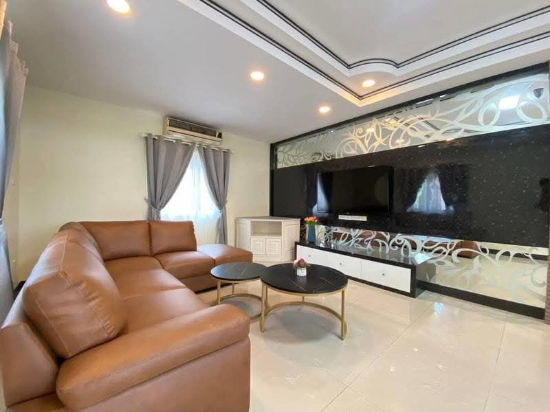 picture Single house for rent, Pattaya Lagoon (4 bedrooms & 5 bathrooms) - 3/19