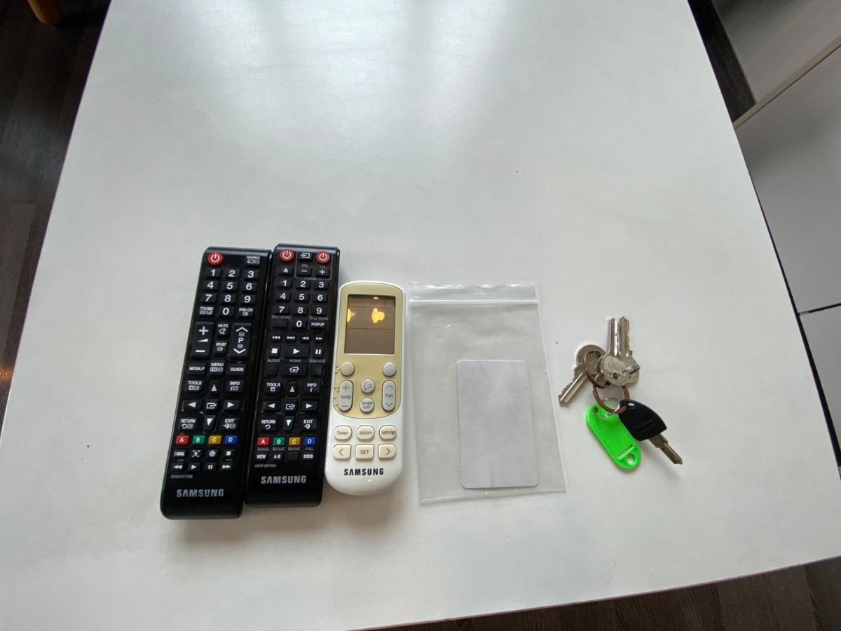 picture 12,000 The base park wast BTS Onnut contact Line:katk03 - 12/12