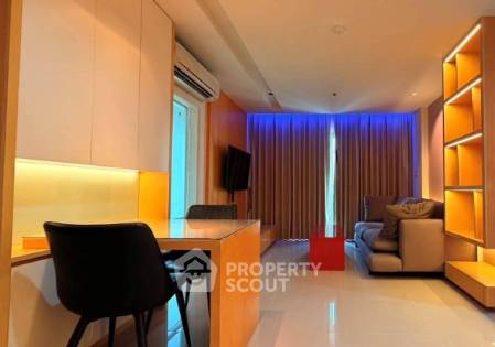 High-Floor 2-BR Lumpini Place Rama 9–Ratchada Near MRT Phra Ram 9 (ID 3073363)