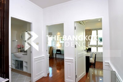 Condos for sale : Baan Siri Sathorn Rare Unit, Good Price