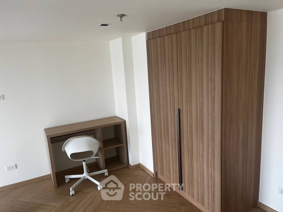 picture 20th-Floor 1-BR Na Reva Charoennakhon Near BTS Pho Nimit (ID 2415014) - 10/12
