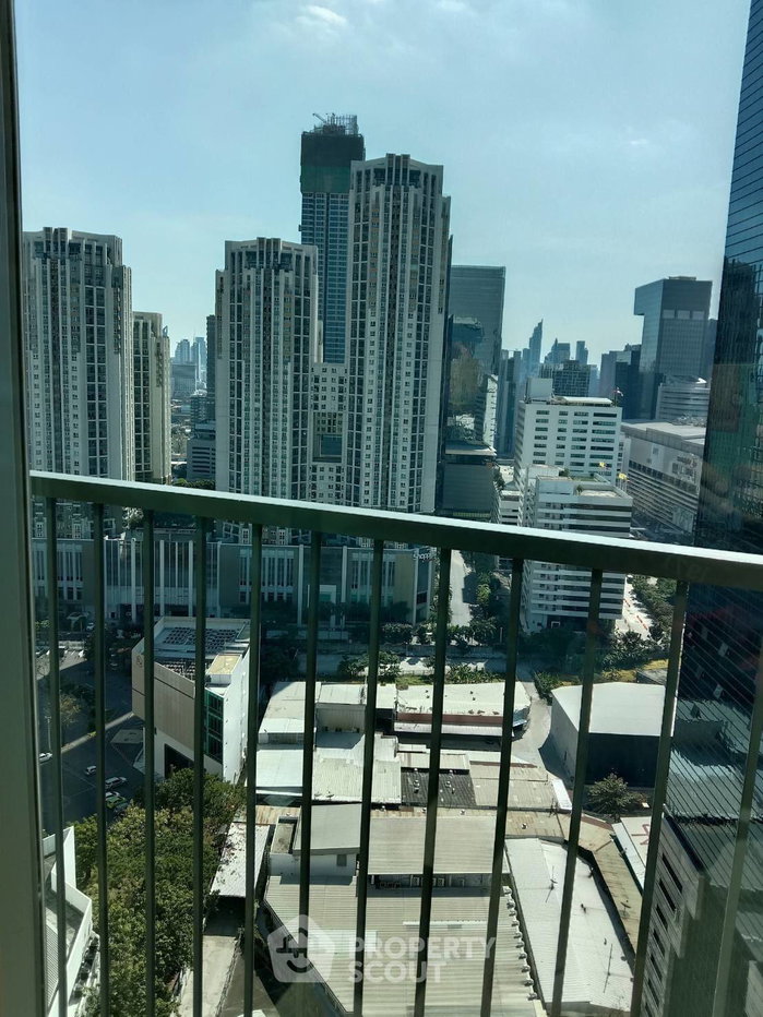 รูป คอนโด 1-ห้องนอน ที่ คอนโด โนเบิล รีวอลฟ์ รัชดา 2 ใกล้ MRT ศูนย์วัฒนธรรมแห่งประเทศไทย (ID 860766) - รูปที่ 2/10
