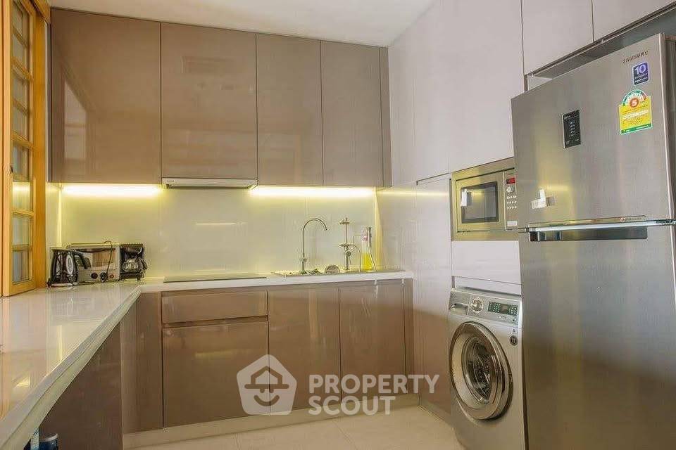 picture 2-BR Condo at Hyde Sukhumvit 13 Condominium near BTS Nana (ID 3342375) - 7/10