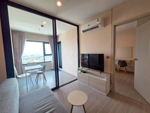 PFD-08530 Condo for rent Aspire Erawan Prime, brand new room. One step to BTS Chang Erawan 🏙️✨