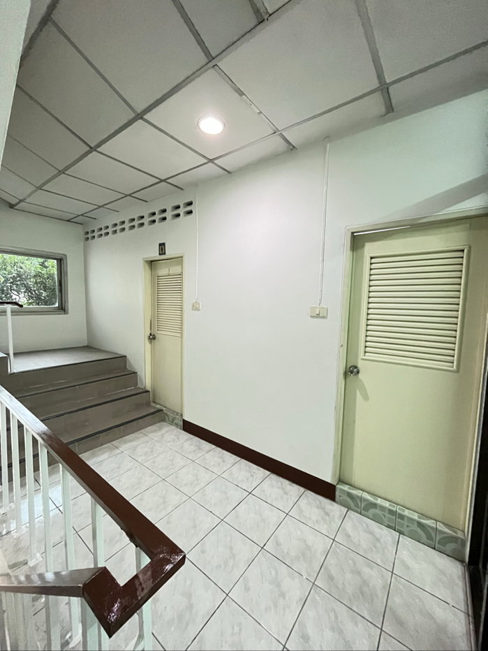 รูป อาคารพาณิชย์ 2 คูหา 4.5 ชั้น ใกล้ MRT บางอ้อ - รูปที่ 11/16