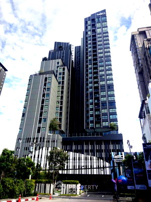Condos for rent : 1-BR Condo at Ideo Mobi Sathorn near BTS Krung Thon Buri (ID 1247965)