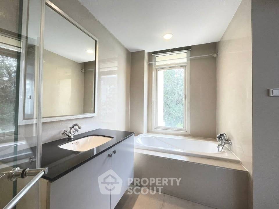picture Pet-Friendly 3-BR Hampton Thonglor 10 Near BTS Thong Lor (ID 3342792) - 7/19
