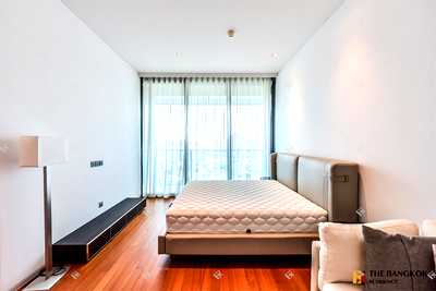 คอนโดให้เช่า : บันยัน ทรี เรสซิเดนซ์ ริเวอร์ไซด์ กรุงเทพ ยูนิต Luxury หรูหราแบบไม่ต้องรอ