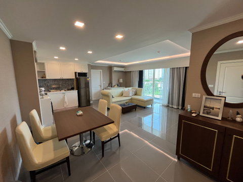 Condo for rent (2bedrooms, 2bathrooms, 1living room)