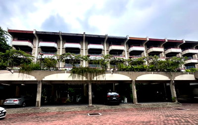 Townhouses for sale Suan Luang : 5-Story Townhome for Sale 33 sq.w. Baan Green Town Phattanakan 52 ✨  Beautiful, Great Location, Full Function, Ready to Move In✨