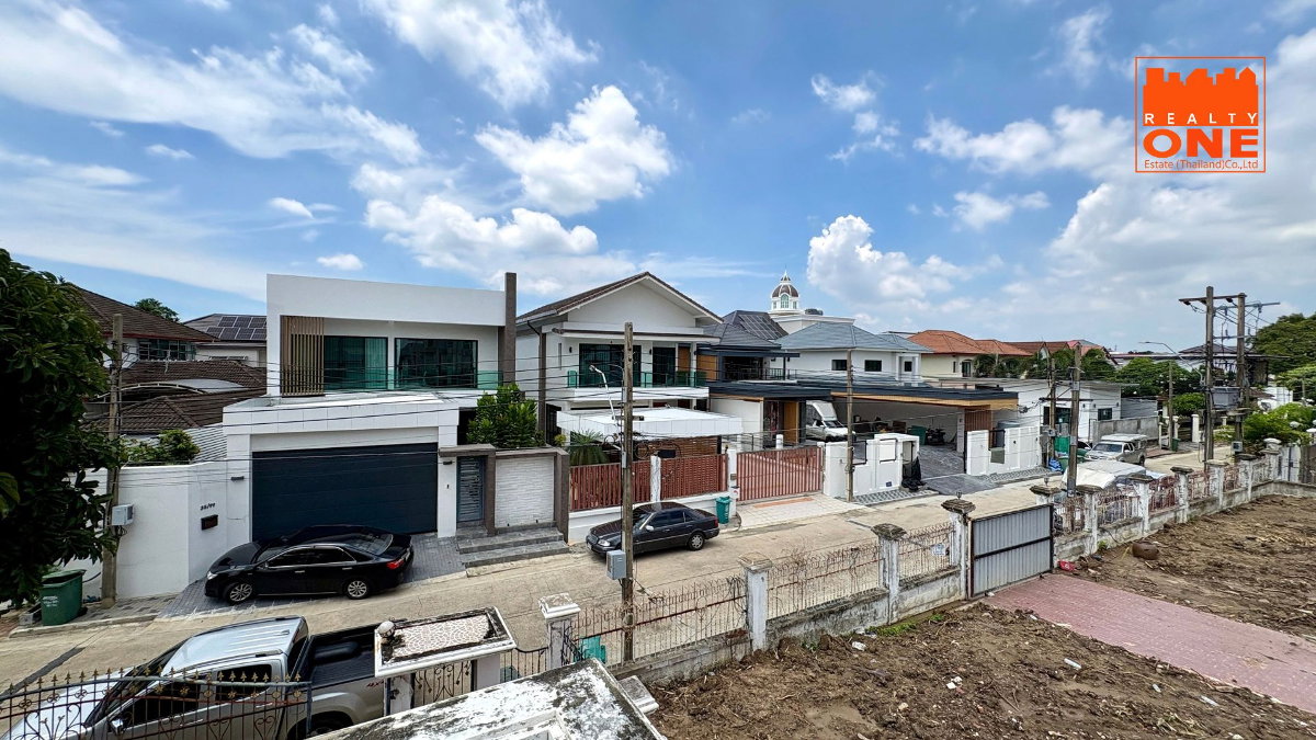 รูป ขายบ้านเดี่ยว ลดาวัลย์ ศรีนครินทร์ (Ladawan Srinakarin) 140 ตารางวา เหมาะแก่การรีโนเวทในแบบของคุณ - รูปที่ 16/16