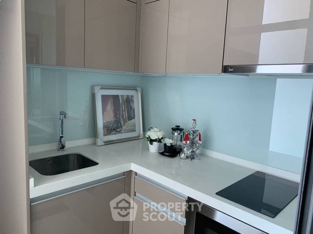 รูป คอนโด 2 ห้องนอน ชั้น 15 Mayfair Place Sukhumvit 50 ใกล้ BTS On Nut (ID 3342509) - รูปที่ 8/9
