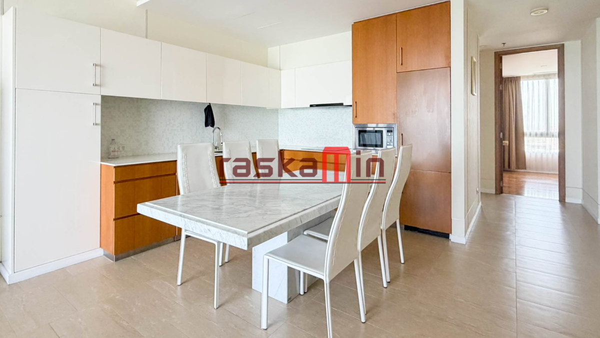 picture Northpoint Wongamat Condo for Sale – 3 Bedrooms, 131.32 SQM - 2/13