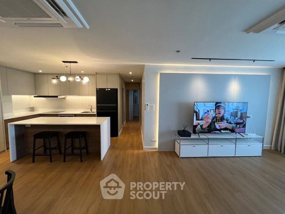 รูป คอนโด 2 ห้องนอนกว้างขวาง 100 ตร.ม. Baan Ploenchit ใกล้ BTS นานา (ID 3342264) - รูปที่ 4/10