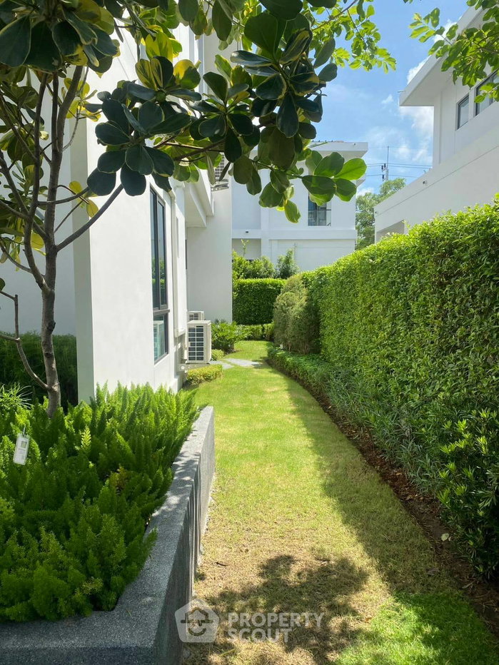 รูป บ้าน 4 ห้องนอน ขนาด 283 ตร.ม. ที่ Mantana Bangna Km.15 (ID 3342949) - รูปที่ 36/40