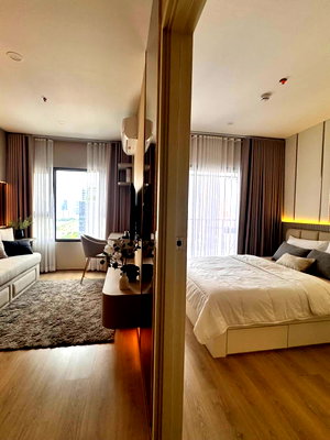 Condos for rent : Unit Available at Life Rama 4 - Asoke Multiple units available Line Id: @condo62