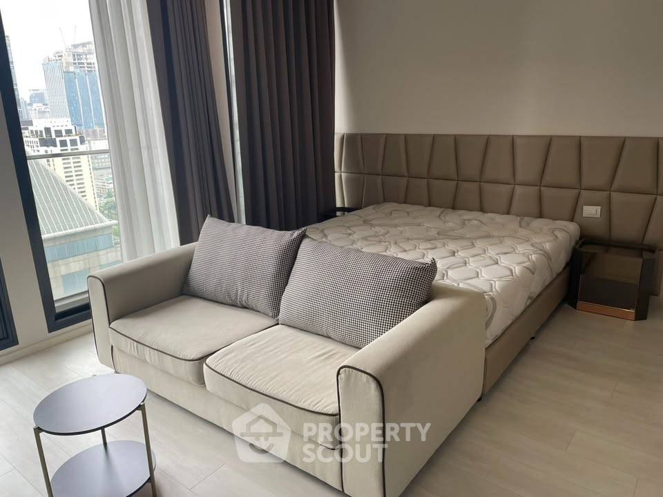 รูป ห้อง 1 ห้องนอน ชั้น 28 ขนาด 45 ตร.ม. Noble Ploenchit ใกล้ BTS เพลินจิต 100 ม. (ID 3342410) - รูปที่ 3/16