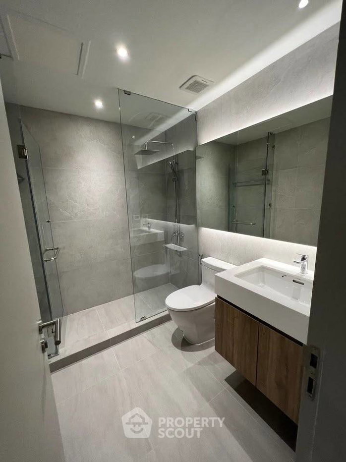 รูป คอนโด 2 ห้องนอนกว้างขวาง 100 ตร.ม. Baan Ploenchit ใกล้ BTS นานา (ID 3342264) - รูปที่ 9/10