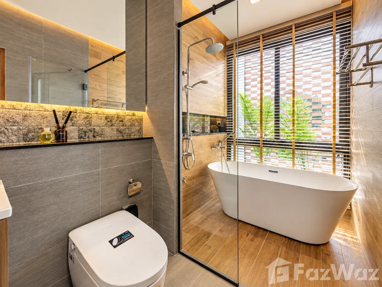 picture 3 Bedroom Villa for sale in Chalong, Phuket 6810865 - 32/38