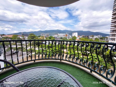 คอนโดให้เช่า Hillside 4 ทำเลทองใจกลางเมือง วิวพระพระอาทิตย์ตกที่สวยที่สุด!