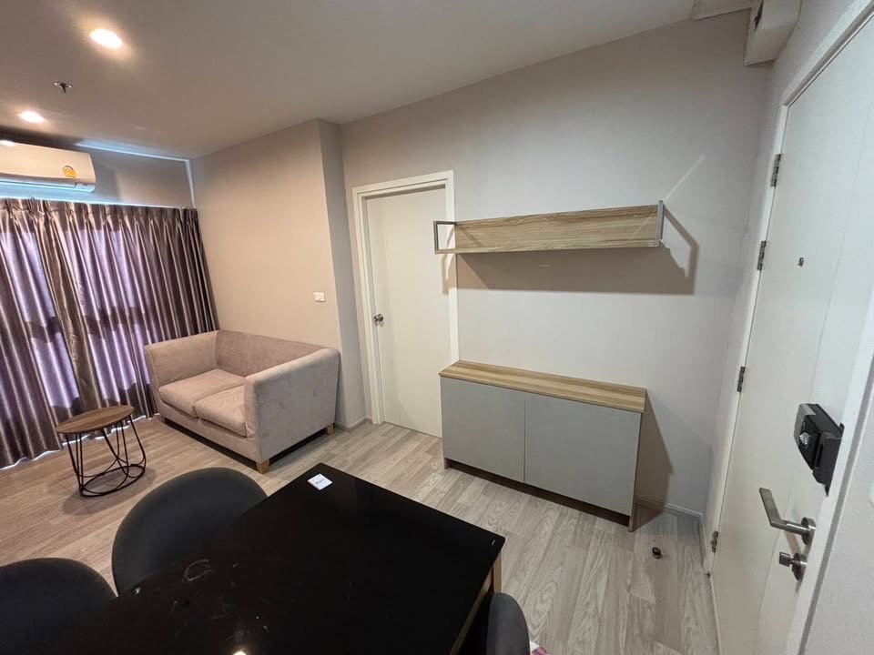 picture Ready to move in with a very warm welcome - 4/9