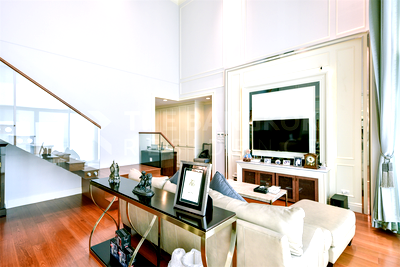 ขายคอนโด : ไบร์ท สุขุมวิท 24 คอนโด Luxury ราคาพิเศษ