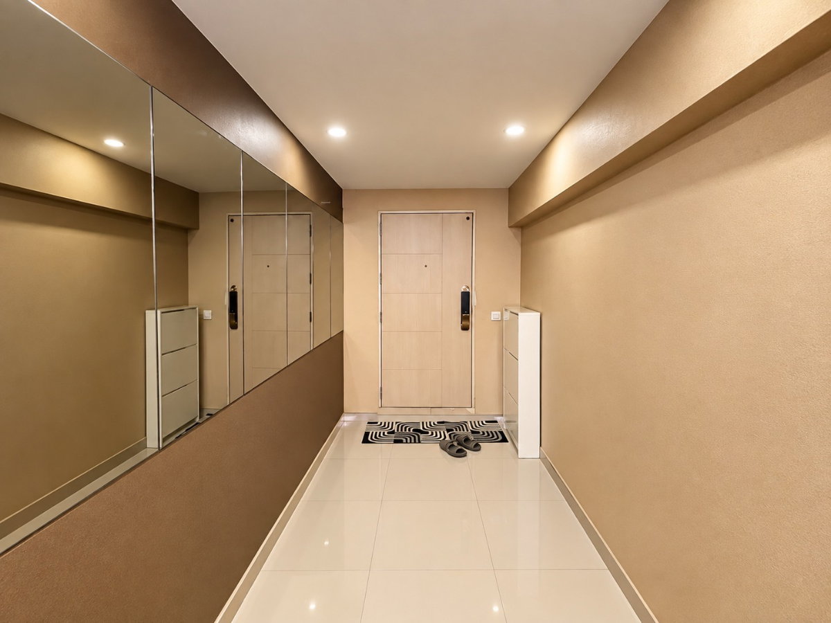 picture for sell 2 bedroom Msociety condo - 4/11