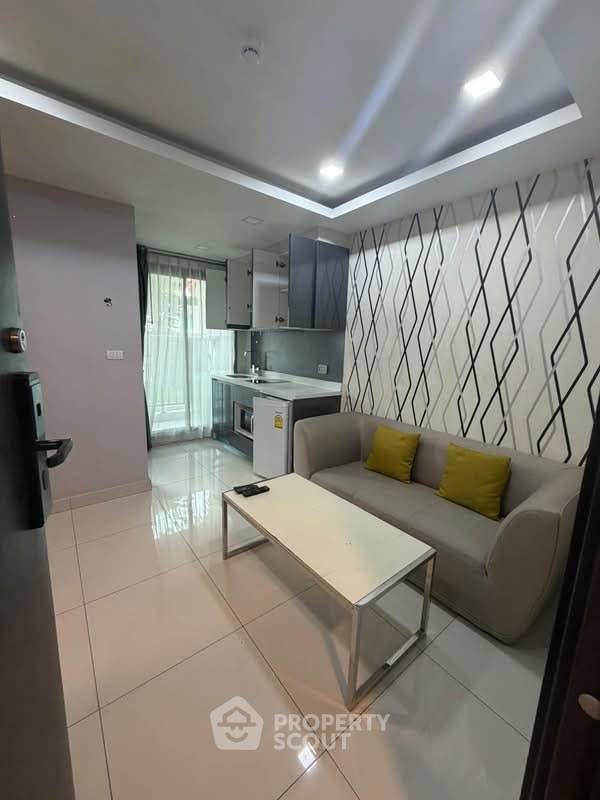 รูป คอนโด 1-ห้องนอน ที่ อาคาเดีย บีช คอนติเนนทอล ใกล้ พัทยาใต้ (ID 3342002) - รูปที่ 2/8