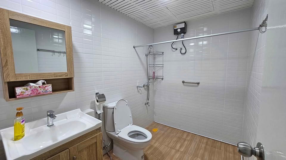 รูป ขาย คอนโด Modern Home Tower near Sathorn - Rama 3 - only 13MB - รูปที่ 13/15