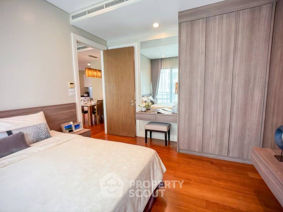 picture 15th-Floor 2-BR At Bright Sukhumvit 24 Near BTS Phrom Phong (ID 3343125) - 9/15