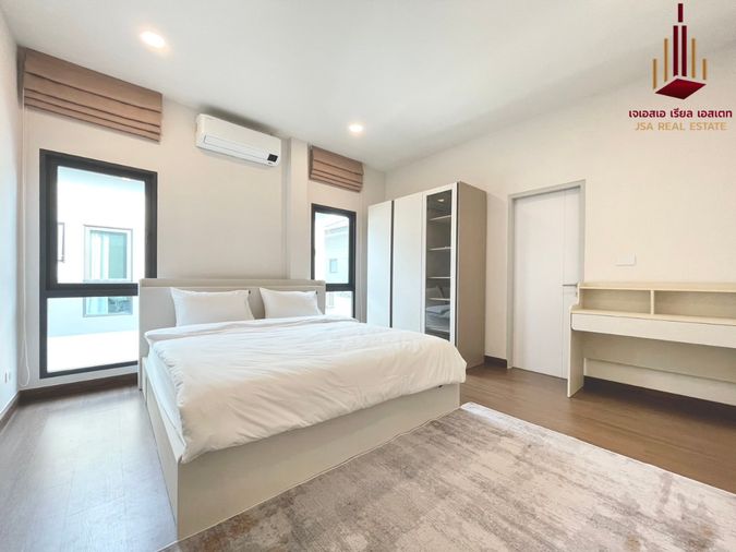 ให้เช่าบ้านเดี่ยว 4 ห้องนอน 313 ตร.ม. 70 ตร.ว. เดอะ ซิตี้ วัชรพล