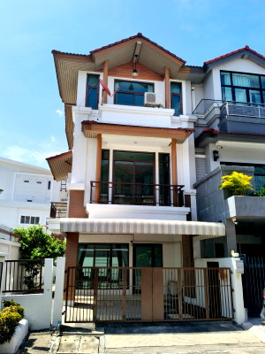 Townhouses for rent Bangkok : Aroonpat Rama 3 - Satupradit for rent