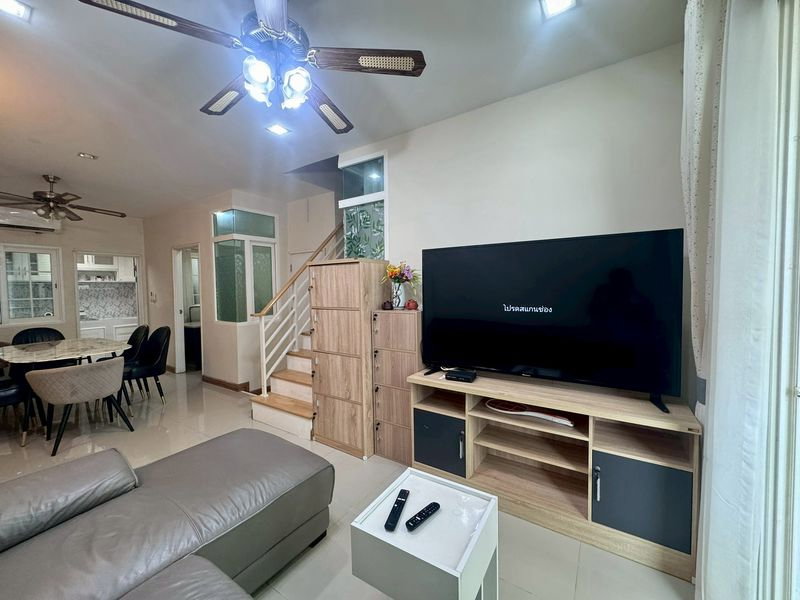 รูป ให้เช่า โกลเด้น ทาวน์ พัทยาใต้ (5 ห้องนอน & 2 ห้องน้ำ) - รูปที่ 3/17