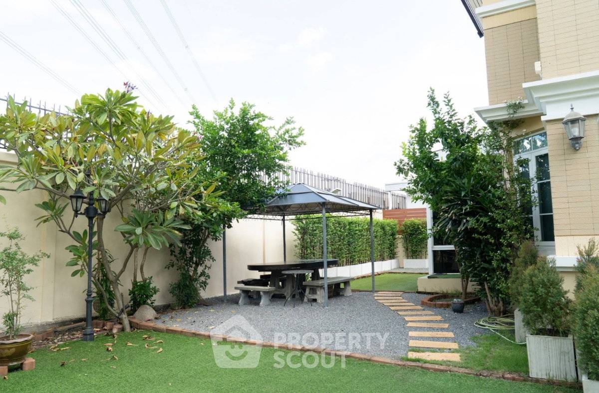 รูป บ้านเดี่ยว 5 ห้องนอน ขนาด 350 ตร.ม. ที่ Nantawan Suanluang Rama 9 (ID 3338057) - รูปที่ 3/8