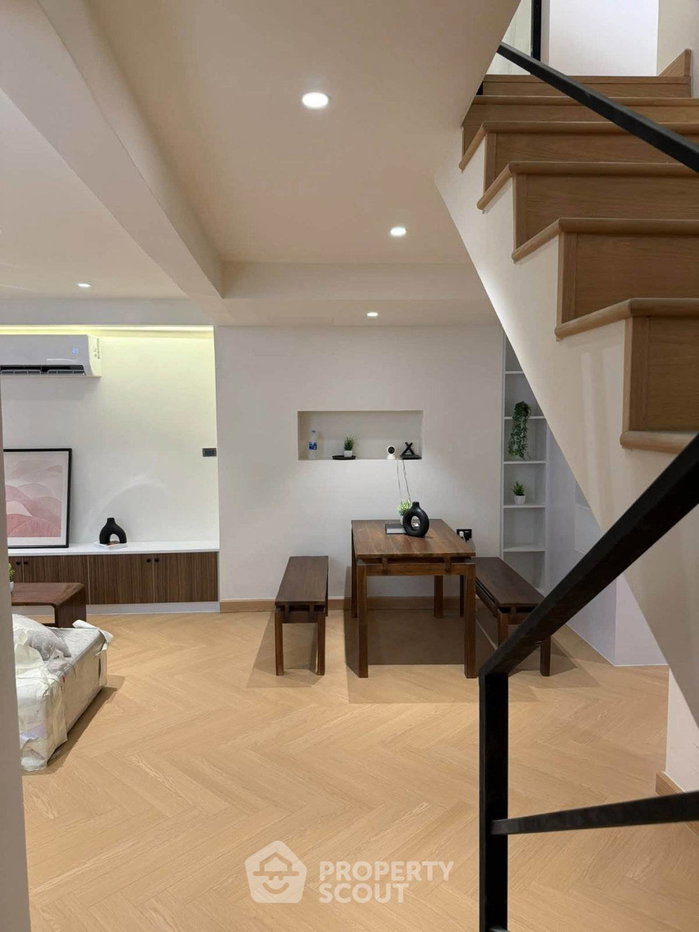 รูป ทาวน์เฮ้าส์ 3-ห้องนอน ใน จันทรเกษม (ID 3338538) - รูปที่ 18/40