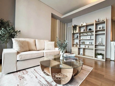 2-BR Condo at The Lumpini 24 near BTS Phrom Phong (ID 3342186)