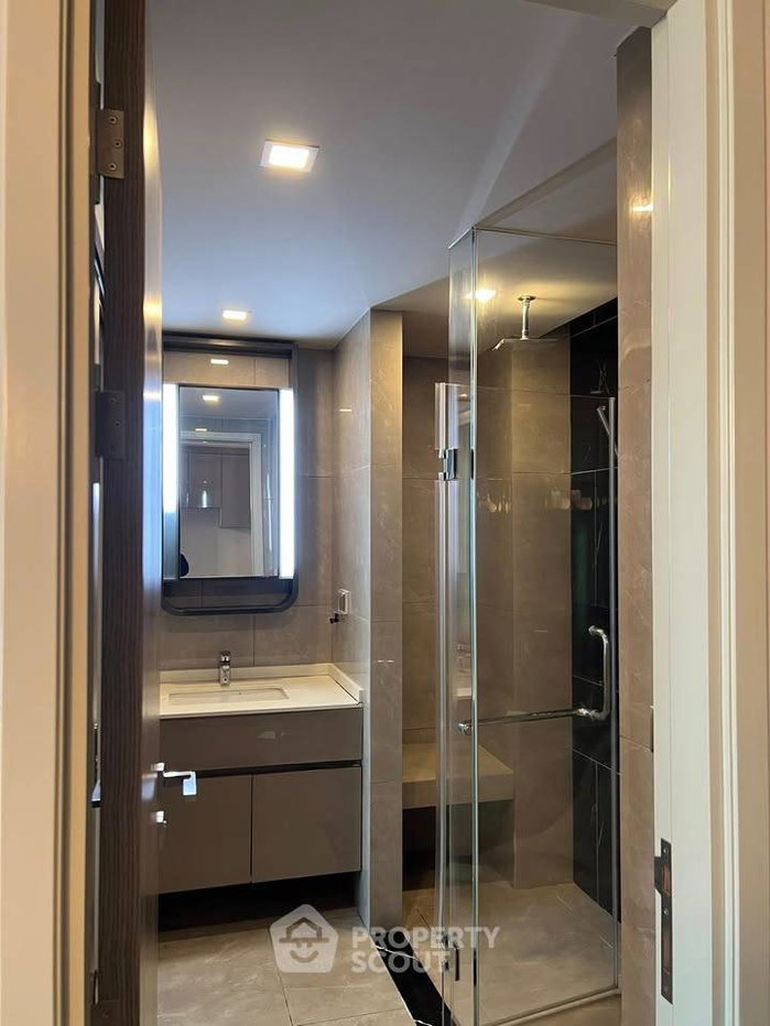 picture 1-BR Condo at One 9 Five Asoke - Rama 9 near MRT Phra Ram 9 (ID 3342366) - 12/14