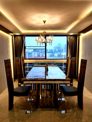 คอนโดให้เช่า : LTH16258 - Pet-Friendly Condo For Rent | President Park Sukhumvit 24 | BTS Phrom Phong | 223 Sq.m. | 3 Beds 3 Baths | 80K/Month