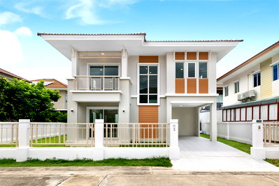 บ้านเดี่ยว กระทรวงพาณิชย์ นนทบุรี : บ้านเดี่ยว 2 ชั้น รีโนเวทใหม่ พฤกษาวิลเลจ 11 รัตนาธิเบศร์-ราชพฤกษ์ (ซอยท่าอิฐ-ไทรม้า) พร้อมอยู่ ใกล้รถไฟฟ้าสายสีม่วง