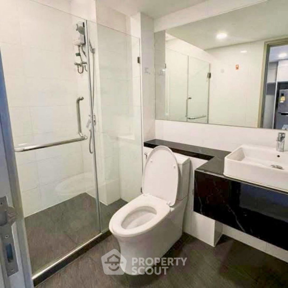 รูป คอนโด 1 ห้องนอน ชั้น 17 Knightsbridge Space Ratchayothin ย่าน BTS รัชโยธิน (ID 3340340) - รูปที่ 3/6